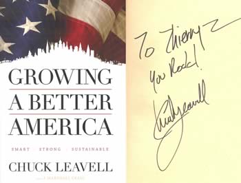 Cover page of the book Growing a Better America and dedication of Chuck Leavell.
